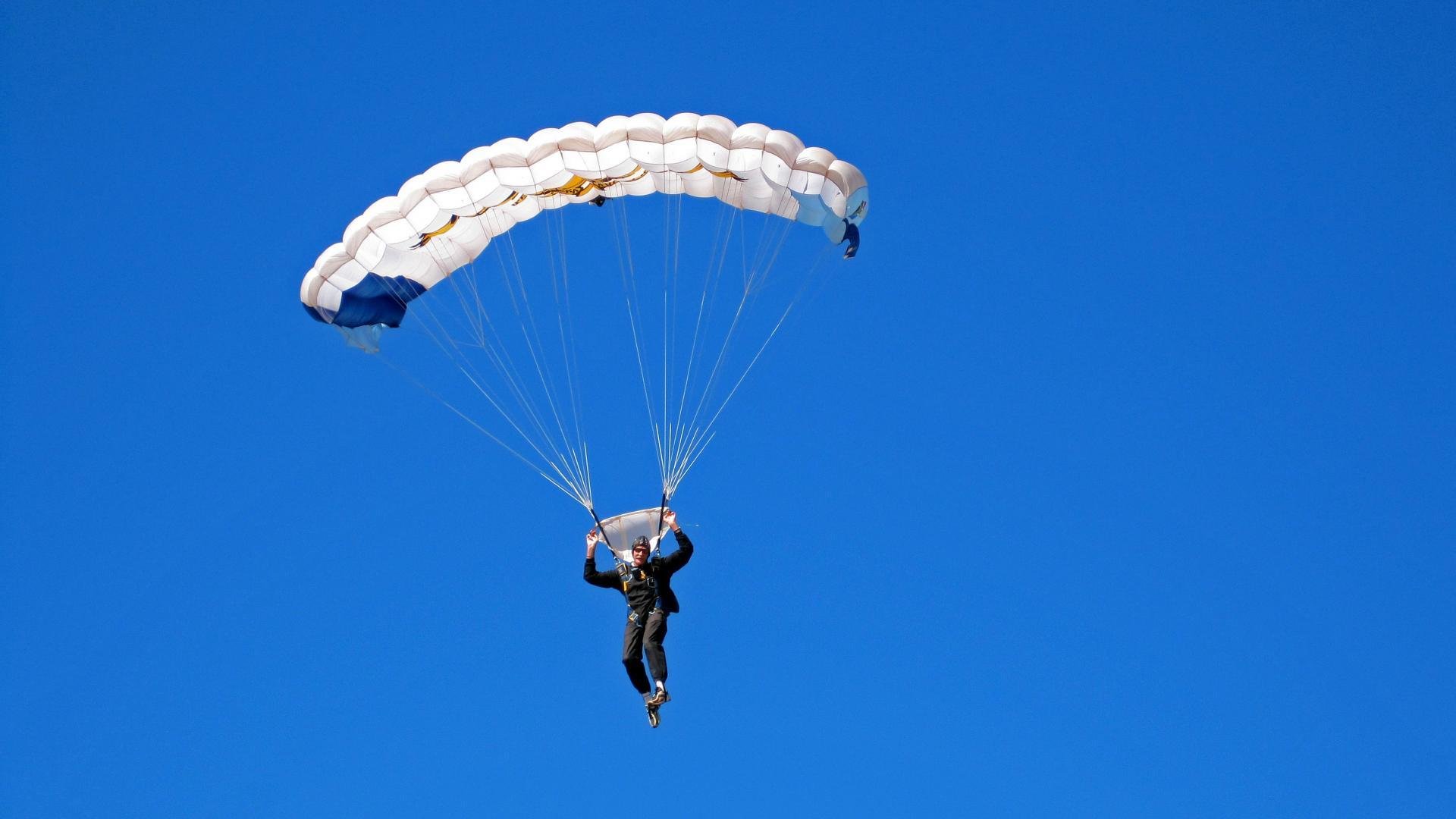 爱游戏官方-中小学体育教师培训机制逐步完善,中小学体育教师培训机制逐步完善的原因