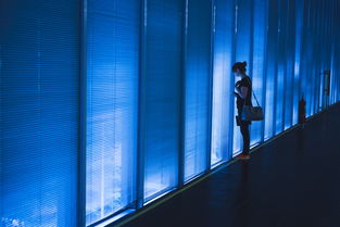 爱游戏-沉稳控场与疯狂突破两种风格的对比