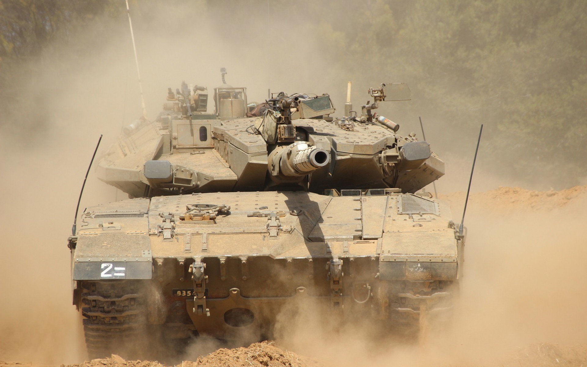 爱游戏 电竞-中超球队培养年轻门将提升本土守门实力，中超守门员教练年薪