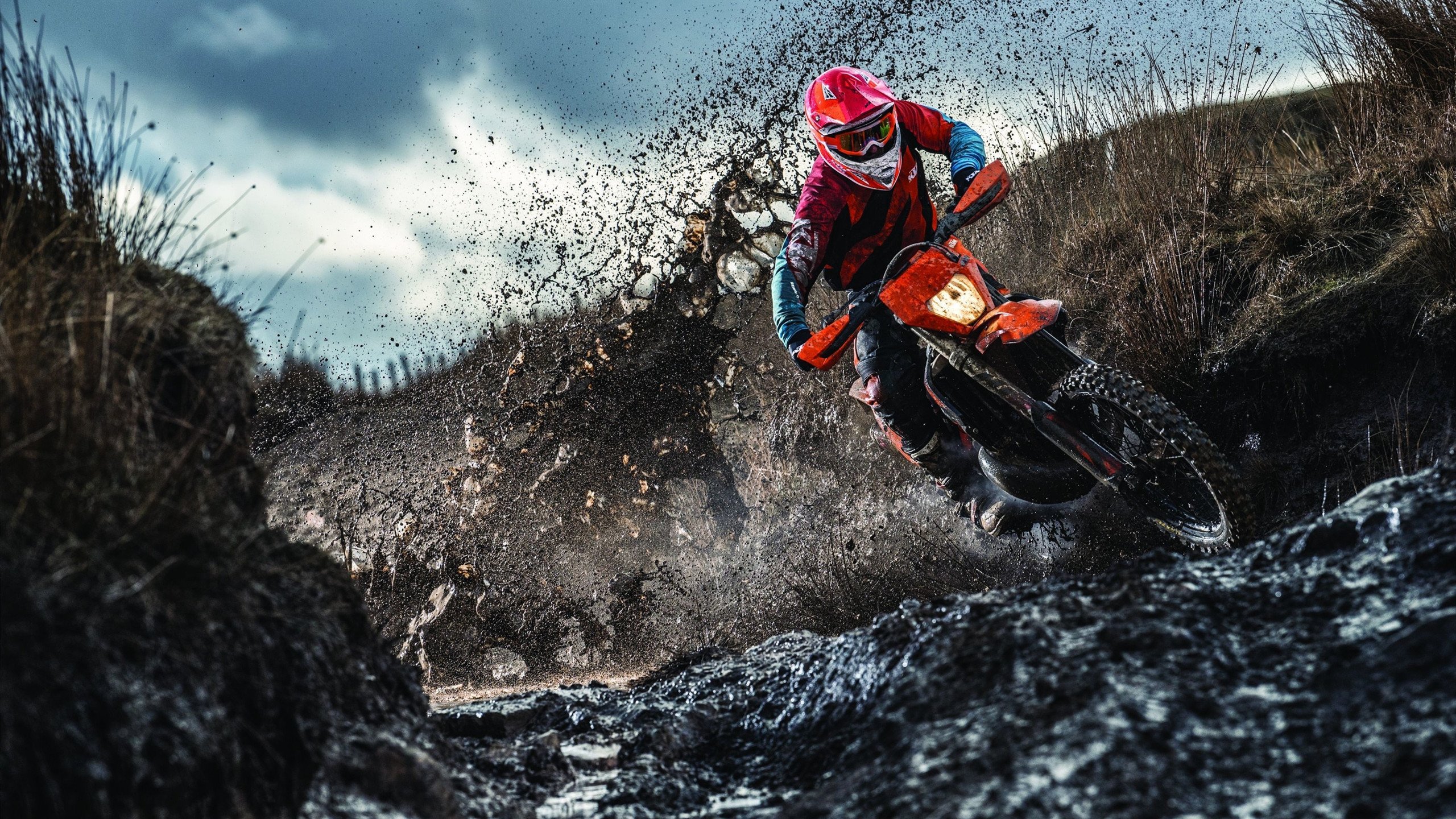 蒂贾内·萨卢恩在NBA夏季联赛中表现亮眼,萨内蒂巅峰期